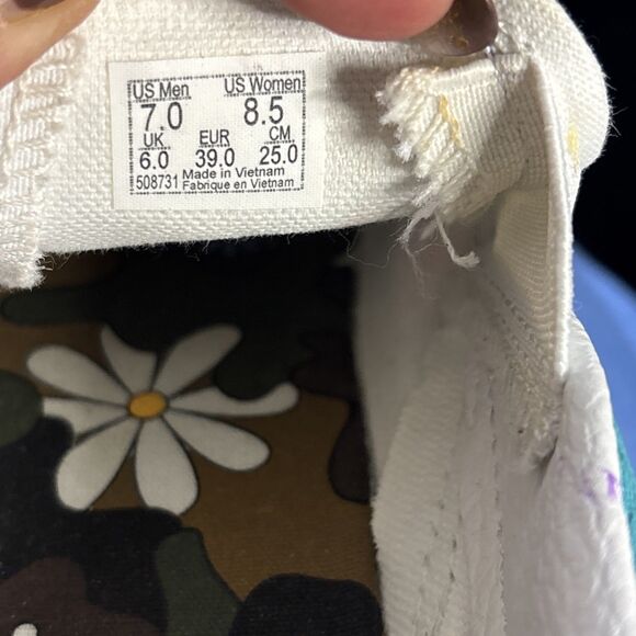 Vans Custom Painted Psychedelic Flower Slip Ons Size 7M/8.5W EUC - Picture 8 of 9